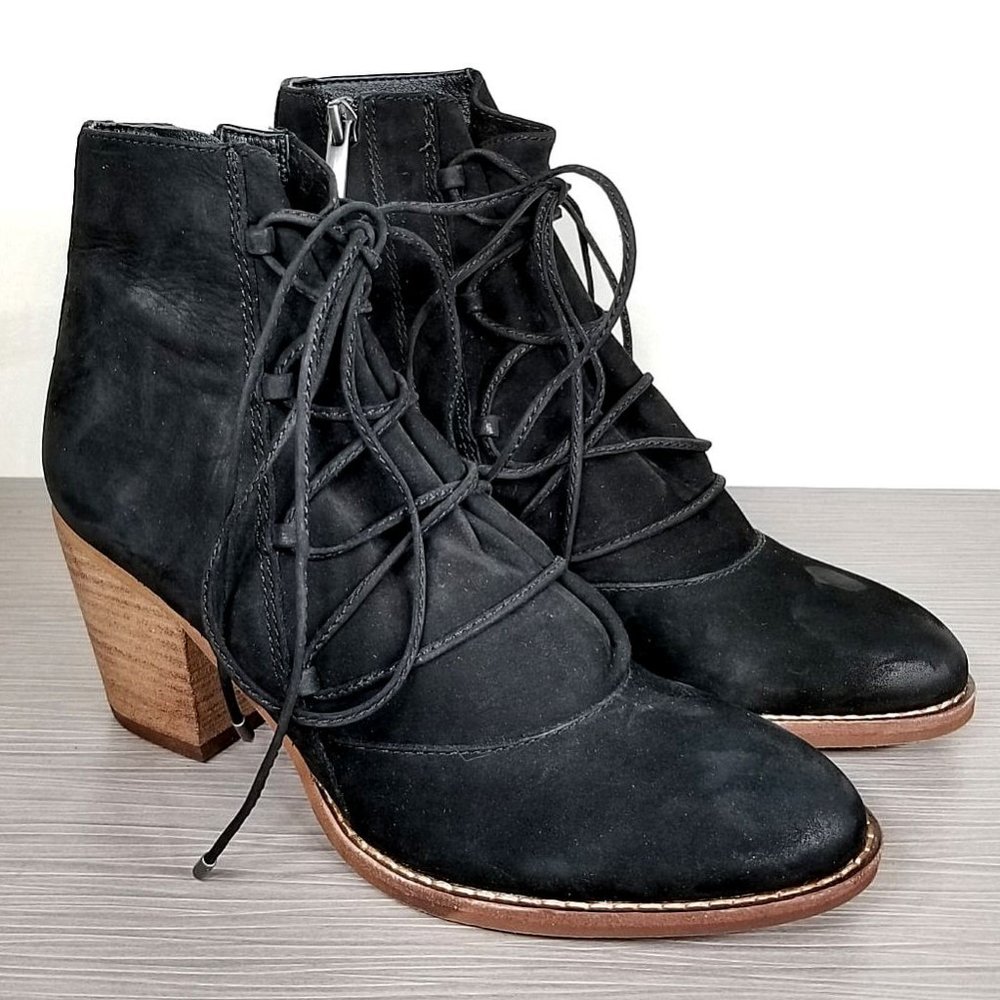 Sam Edelman Millard Lace-Up Bootie, Black Leather, Womens Size 7 M / 37